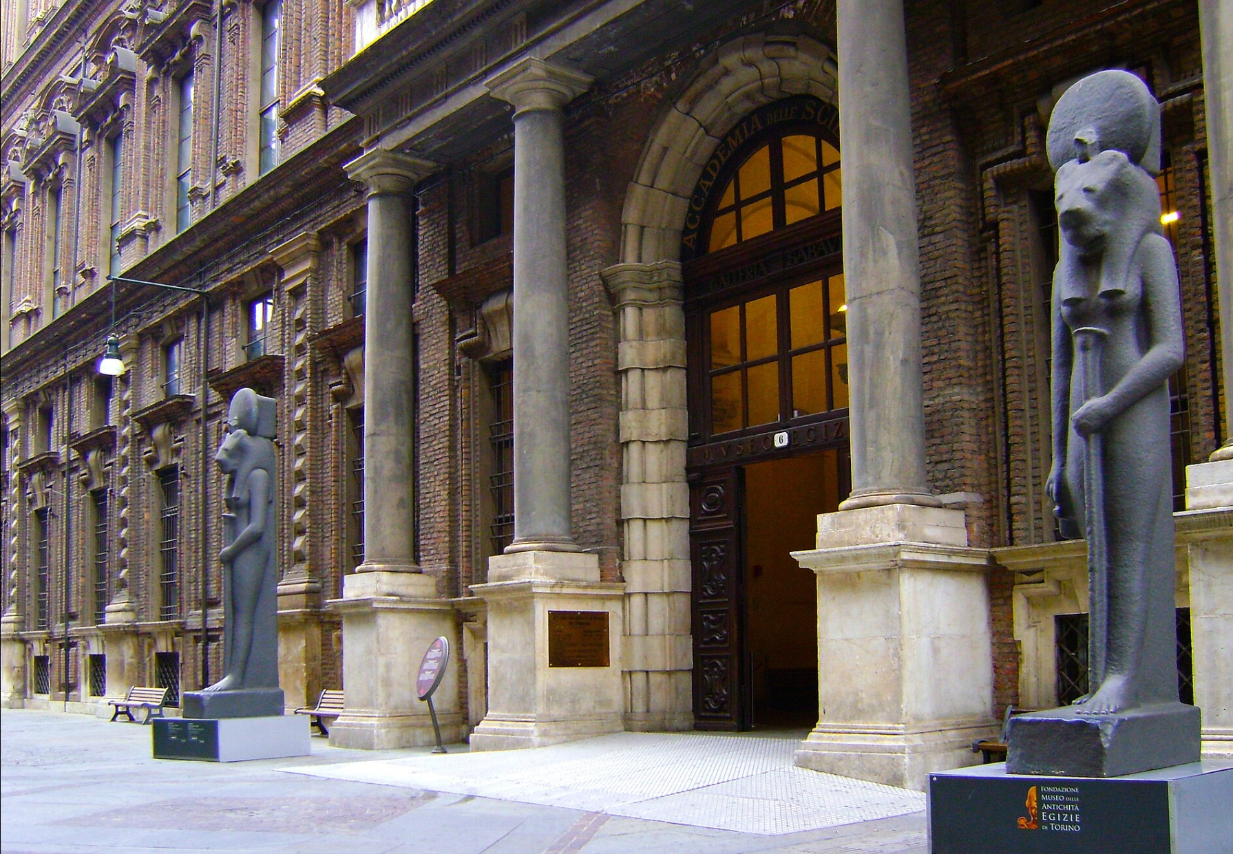 Musée égyptologique de Turin.jpg